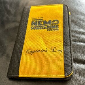 FINDING NEMO NOTE PAD